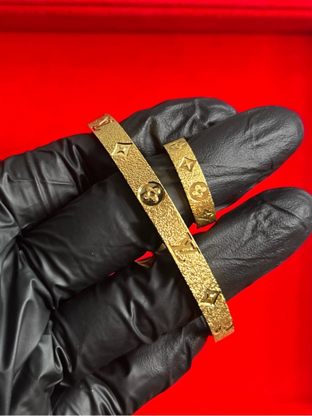 Sand gold Bangle - Picture 5 of 6